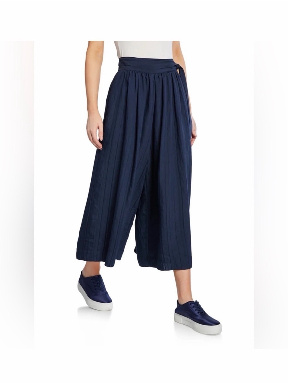 Vince Navy Wide-Leg Midi Pant with Tie Waist - Picture 3 of 16